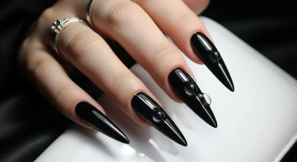 High-Gloss Blackout Long Summer Nail