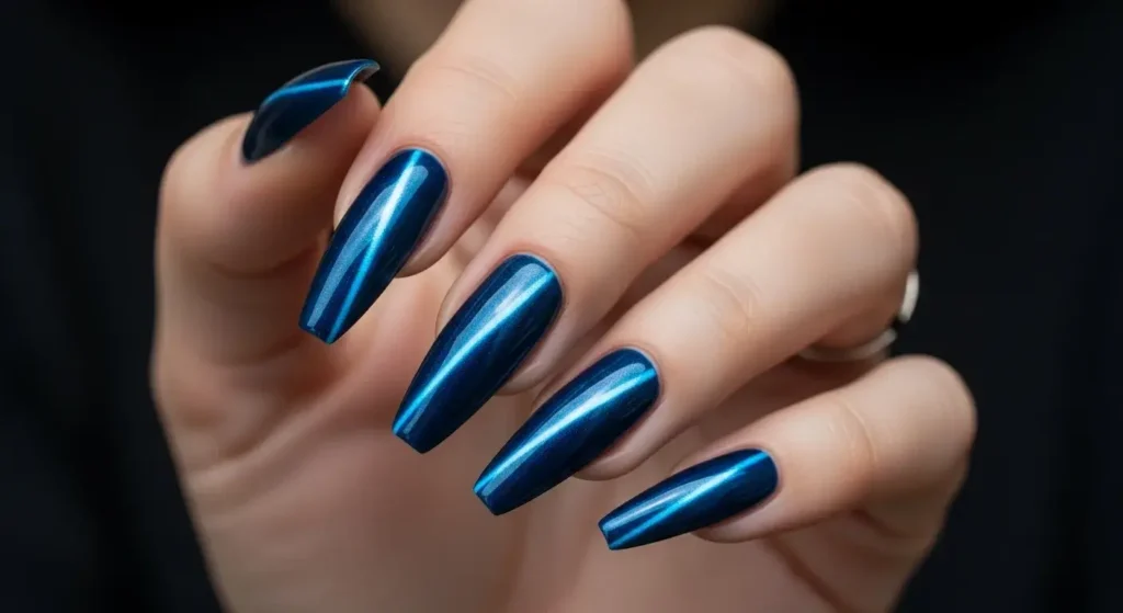 Blue Chrome Cat-Eye Cool Blue Nail Ideas for Summer