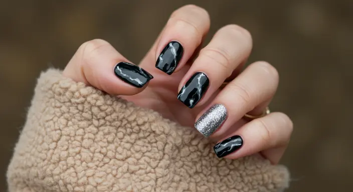  Black Marble and Glitter Accents Glitter Black Nail Designs
